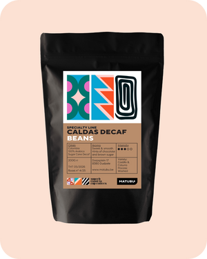 Colombia Caldas decaf koffie verpakking met details over smaak en herkomst