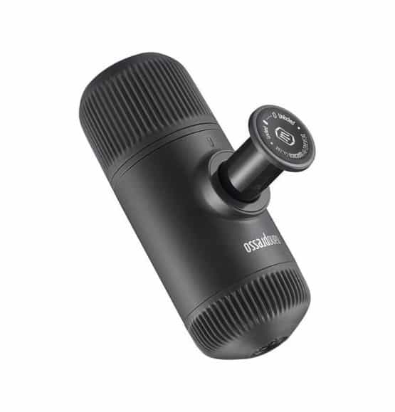 Draagbare espressopomp - Wacoco Nanopresso, innovatieve en compacte espressomachine voor onderweg.